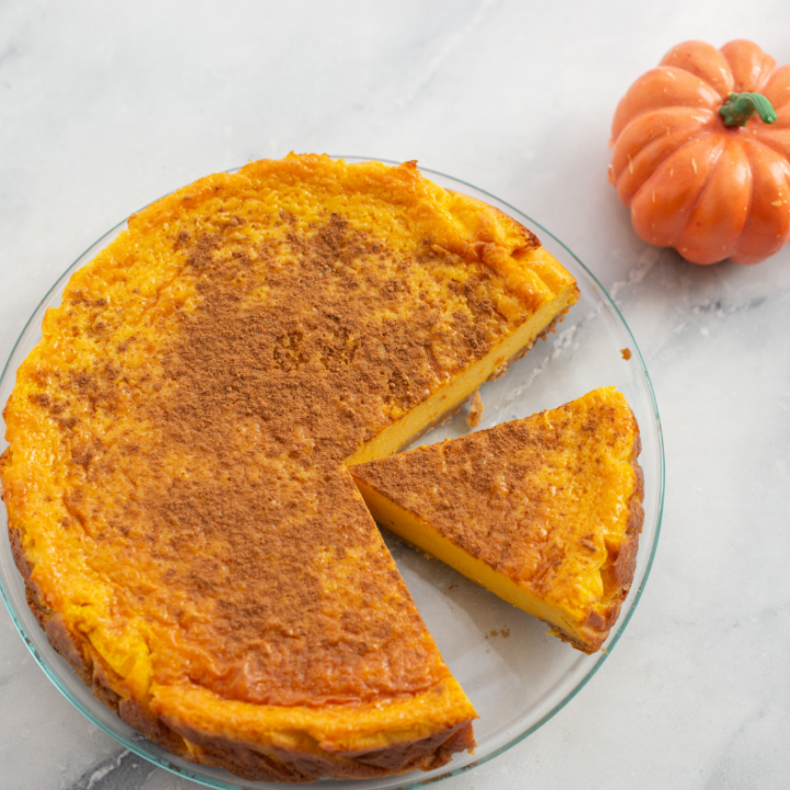 Final image from above showing the finished self crust pumpkin pie for weight watchers ready to eat.