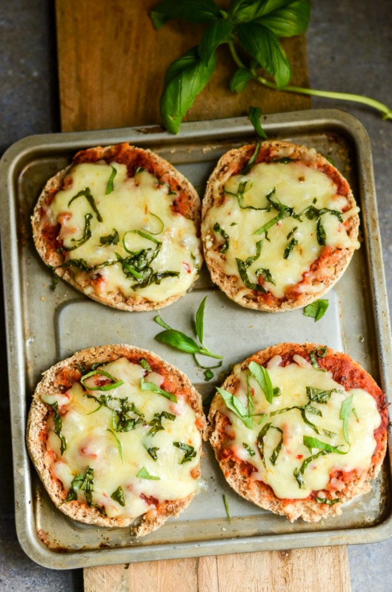 English Muffin Pizzas Weight Watchers Friendly