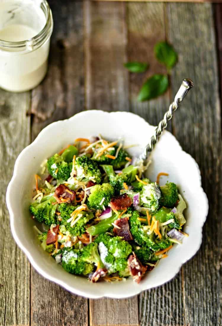 broccoli-salad-is-an-easy-side-dish-that-will-please-the-whole-family