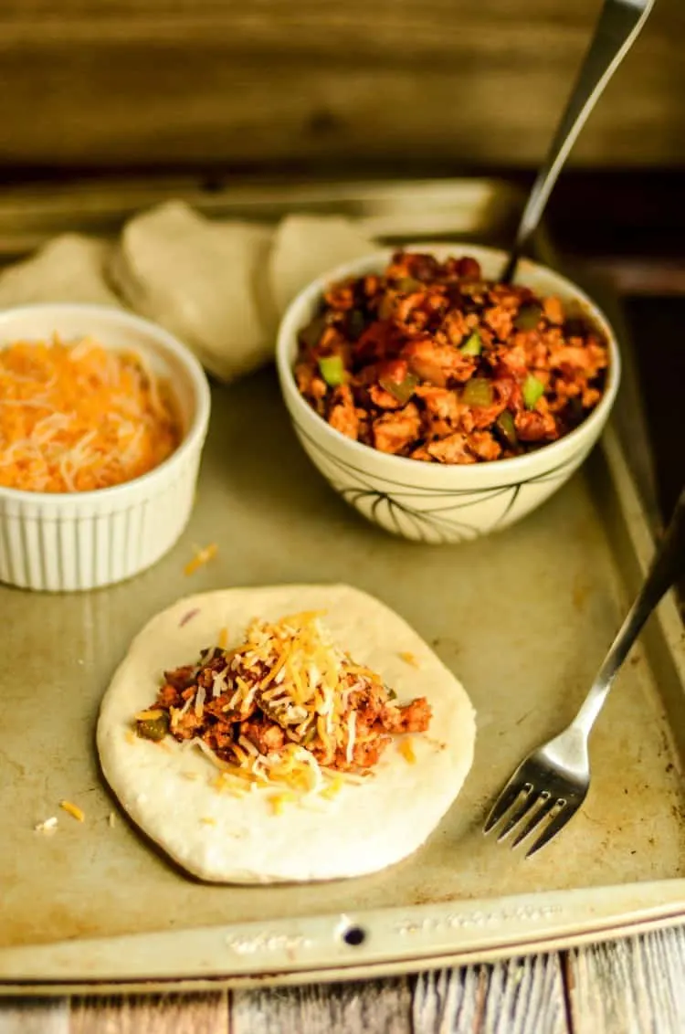 Sloppy Joe Pockets are an easy meal that kids can help make.