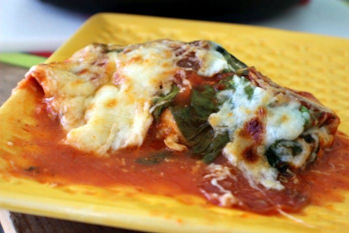Pizza Chicken Recipe, A great way to enjoy the tastes of pizza without the crust. 