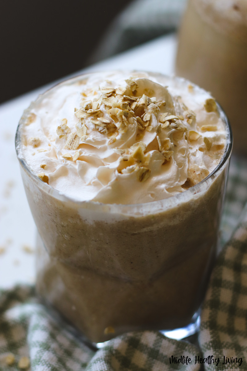 top down view of the finished apple pie smoothie