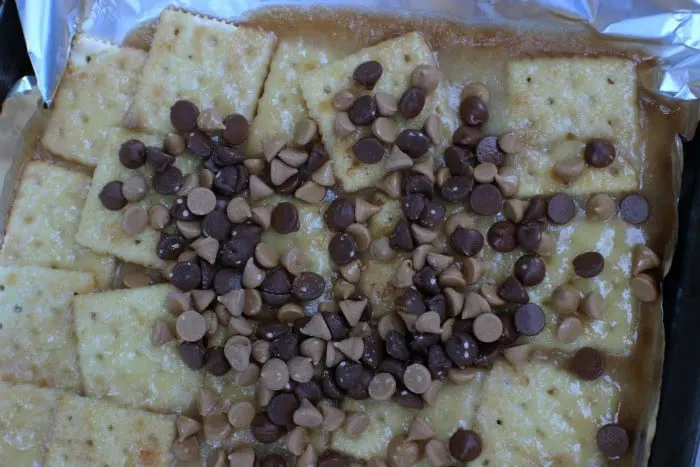 Cracker Candy with chips to melt