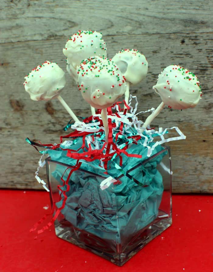 Everyone loves a treat on a stick. Add cake pops to your next holiday celebration. 