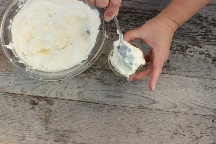 Peach No Bake Cheesecake Dessert