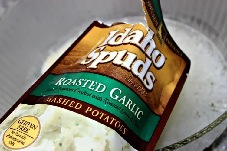 Roasted Garlic Mashed Potato Stuffing Casserole