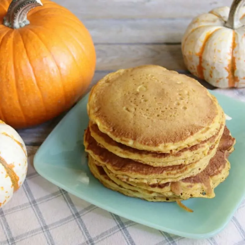 I am excited to share with you my Weight Watchers Pumpkin Pancake Recipe. A delicious recipe simple to make with minimal ingredients!
