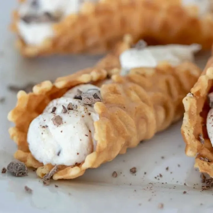 These Weight Watchers Chocolate Chip Cookie Cannolis are simple to make, quick and the variations you could make these is endless. There is only 4 Weight Watchers Freestyle Smart Points in each cookie!