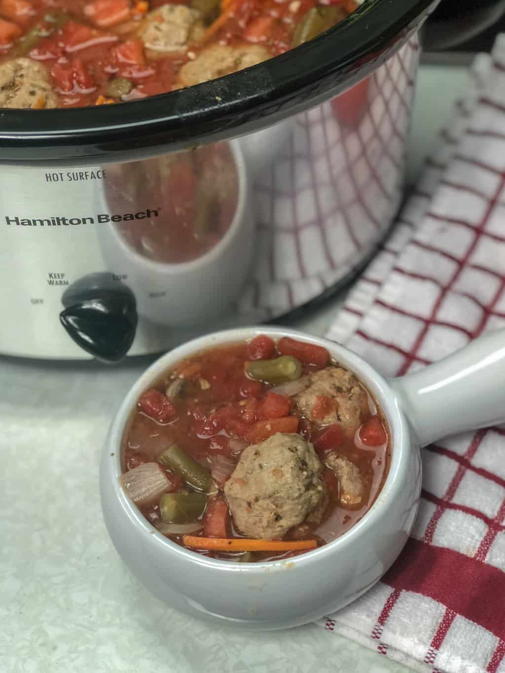 Looking for a great Weight Watchers soup that's easy to make, perfect for meal prep, and healthy as well?! You've come to the right place. Turkey minestrone is the perfect soup for fall! It's hearty, delicious, and packed with healthy ingredients that complement each other nicely. 