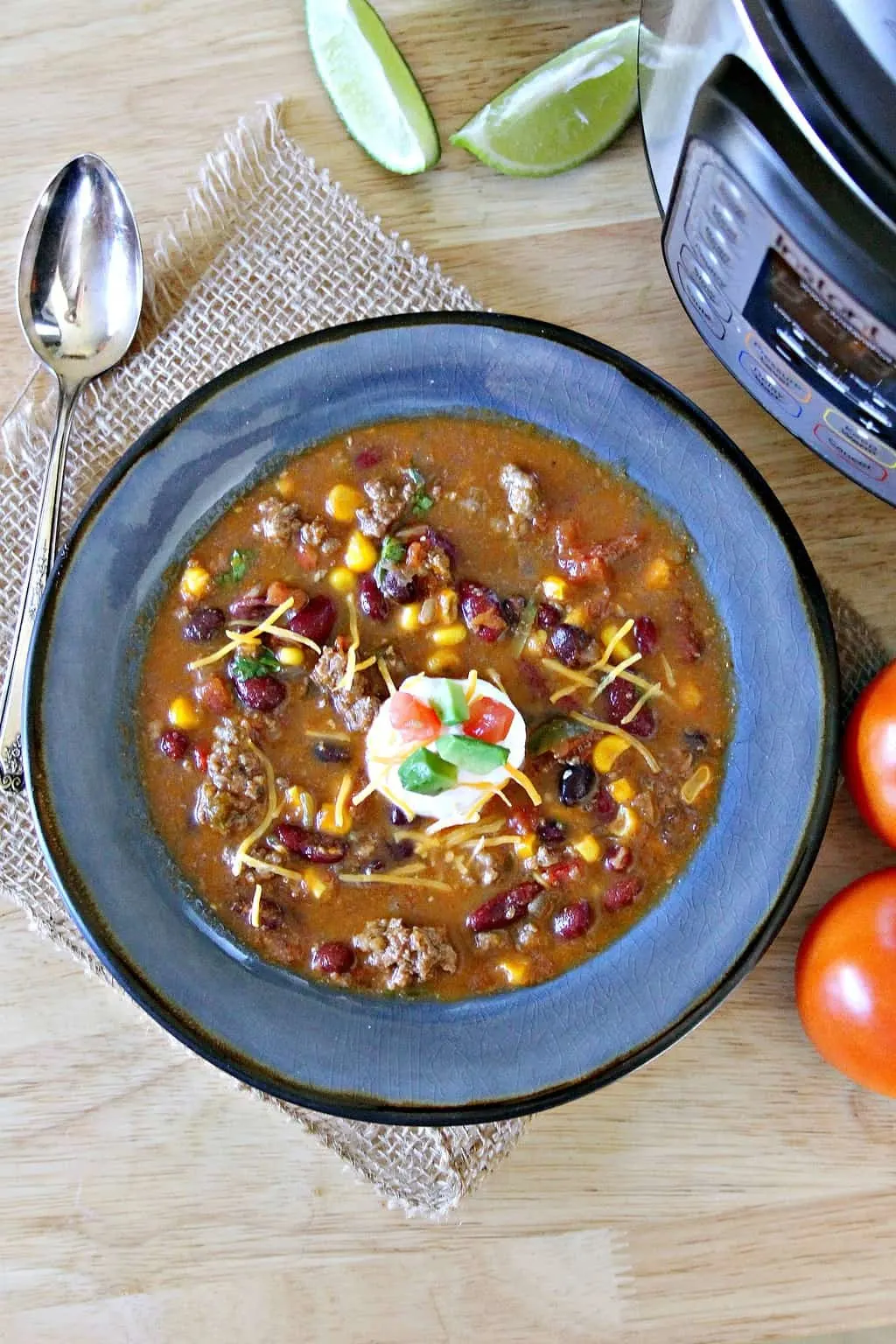 Healthy taco soup is a quick and easy weeknight dinner. This Instant Pot spicy taco soup could not be more delicious. The whole family will love it...they'll have no clue that it's totally Weight Watchers friendly! 