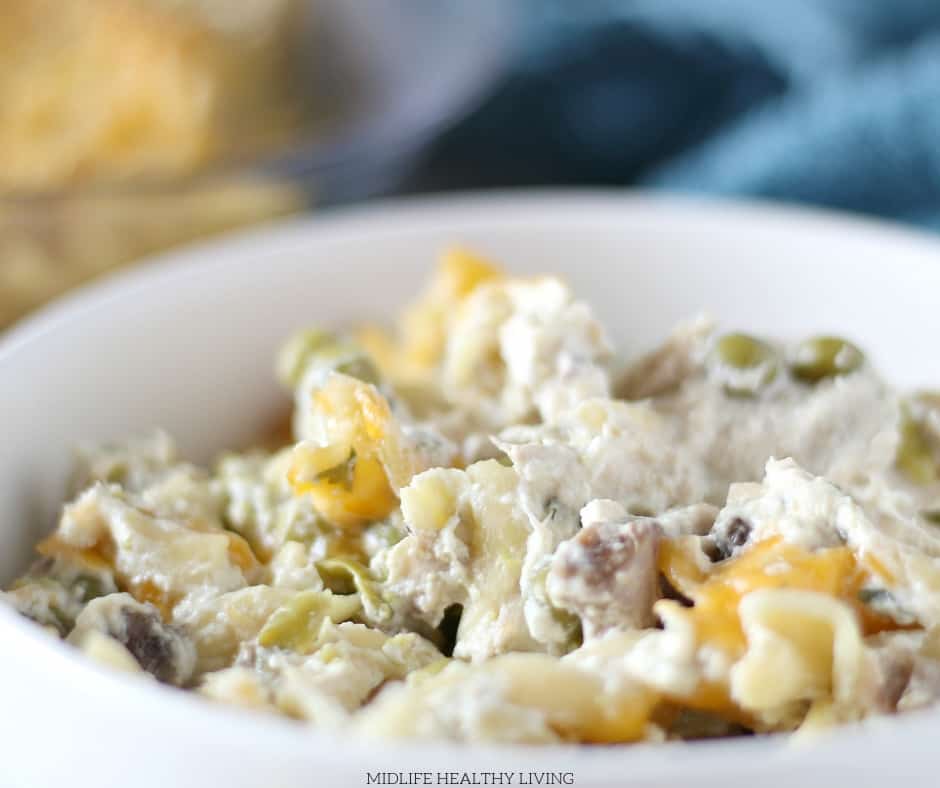 This healthy tuna noodle casserole is the perfect easy dinner recipe. My Weight Watchers tuna noodle casserole is low in points, easy to make, and great for meal prep! 