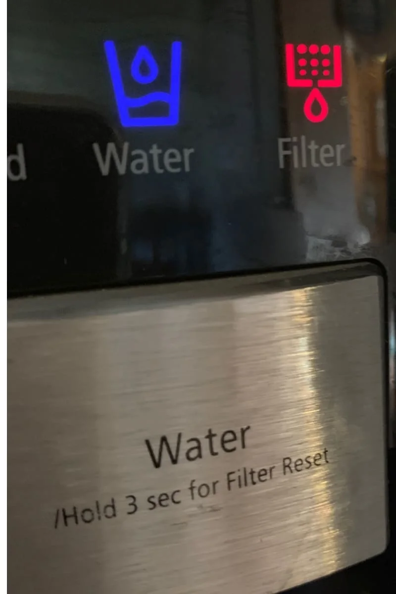 Water Filter lights on a refrigerator. 