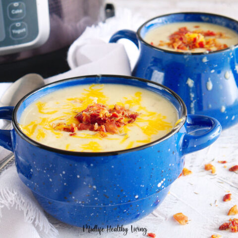 Featured image showing the finished Instant Pot potato chowder recipe.