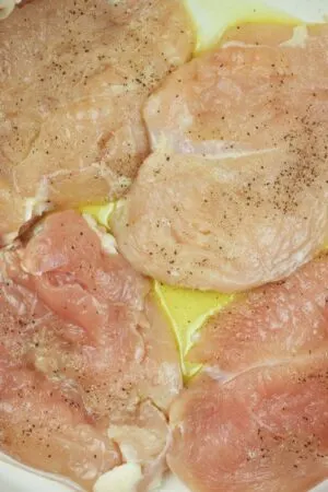 4 slices of chicken breast seasoned