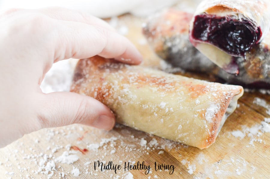 A look at the finished product of our WW cherry pies in the air fryer. 