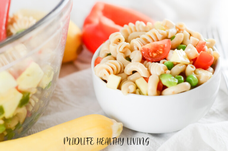 A featured image showing the finished weight watchers pasta salad recipe in a bowl ready to eat.
