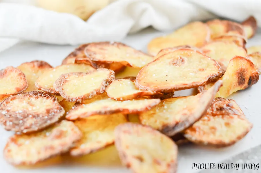 These delicious weight watchers air fryer chips are finished and ready to be served.