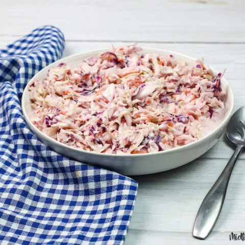 Featured image showing the healthy homemade coleslaw ready to eat.