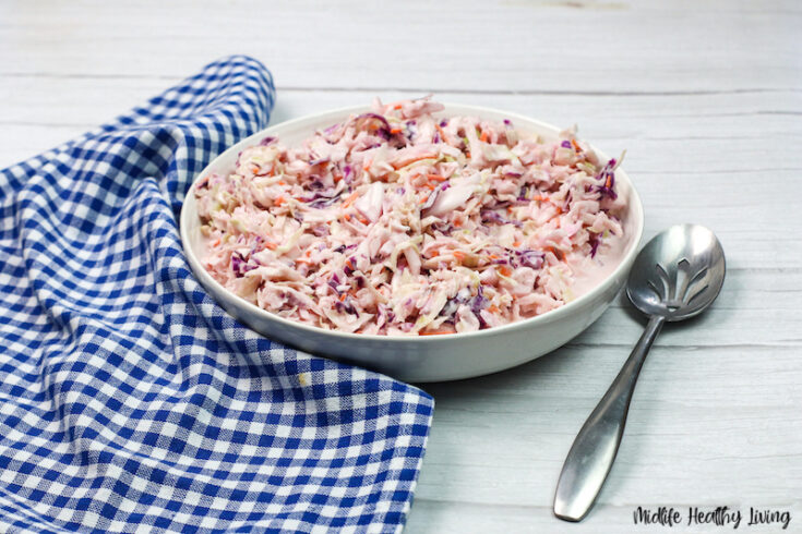 Featured image showing the healthy homemade coleslaw ready to eat.