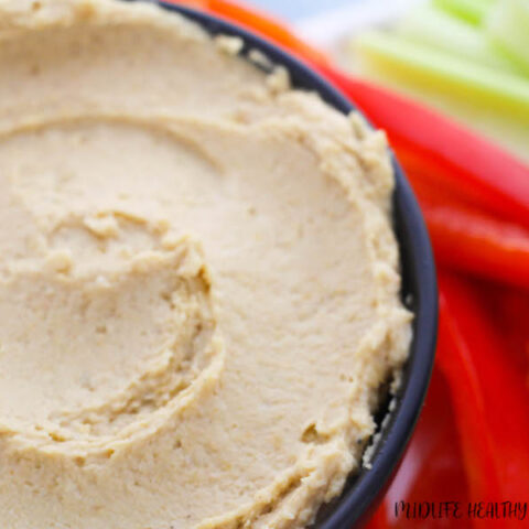 Featured image showing the finished weight watchers hummus recipe ready to serve.