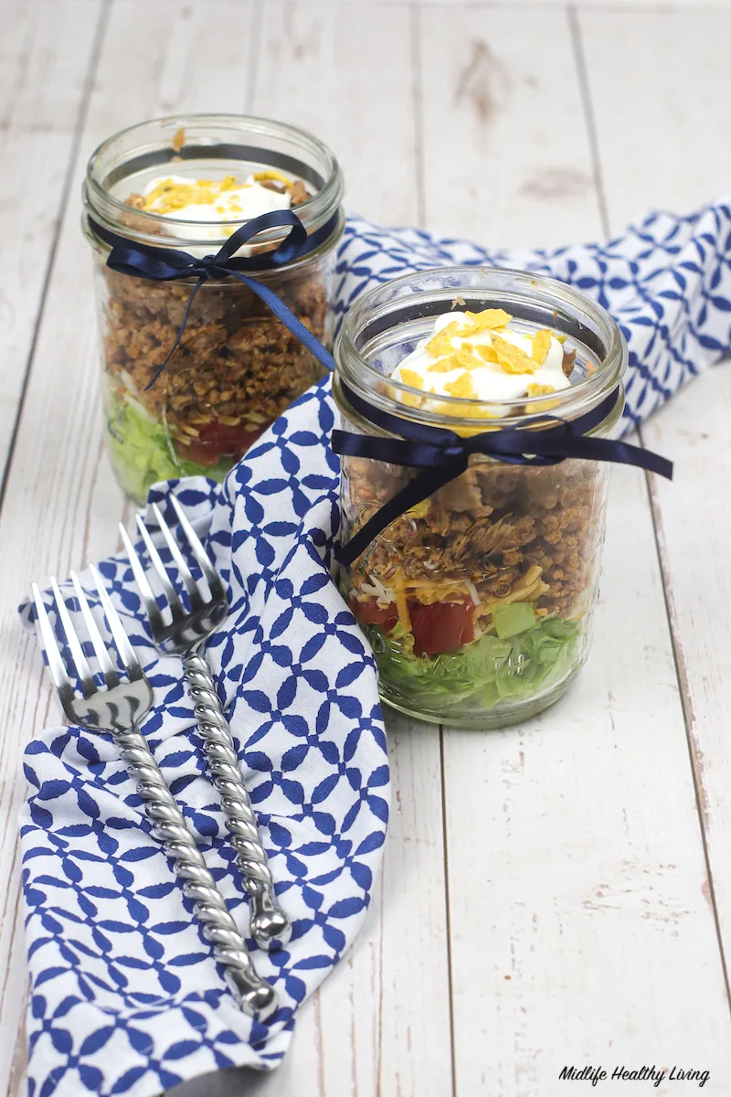 Healthy Taco Salad Recipe in a Mason Jar