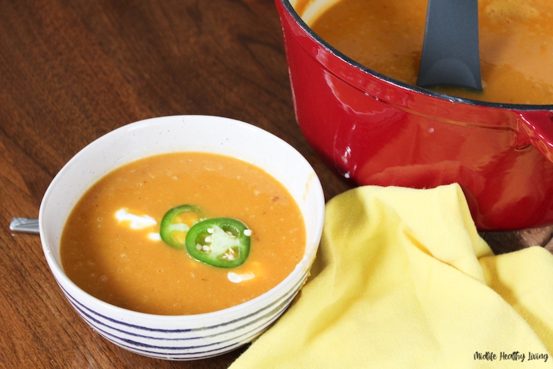 Featured image showing the finished weight watchers pumpkin soup recipe ready to eat. 