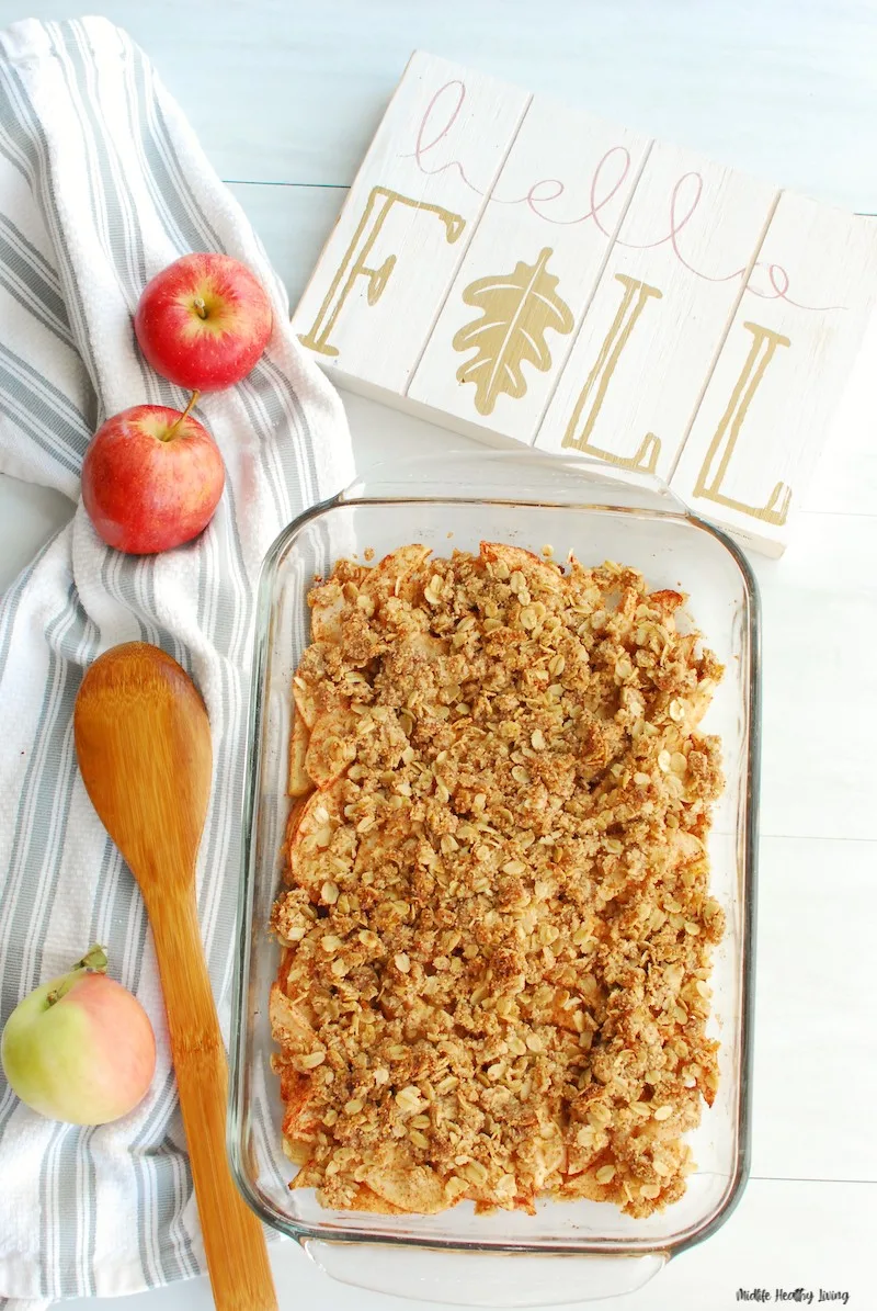 Baked apple crisp for weight watchers ready to serve. 