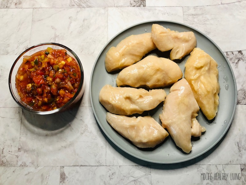 ingredients needed to make salsa chicken