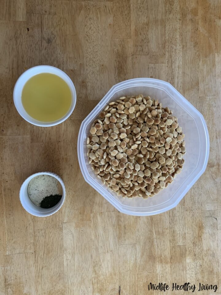 No Bake Ranch Oyster Crackers Recipe