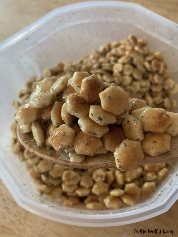 No Bake Ranch Oyster Crackers Recipe