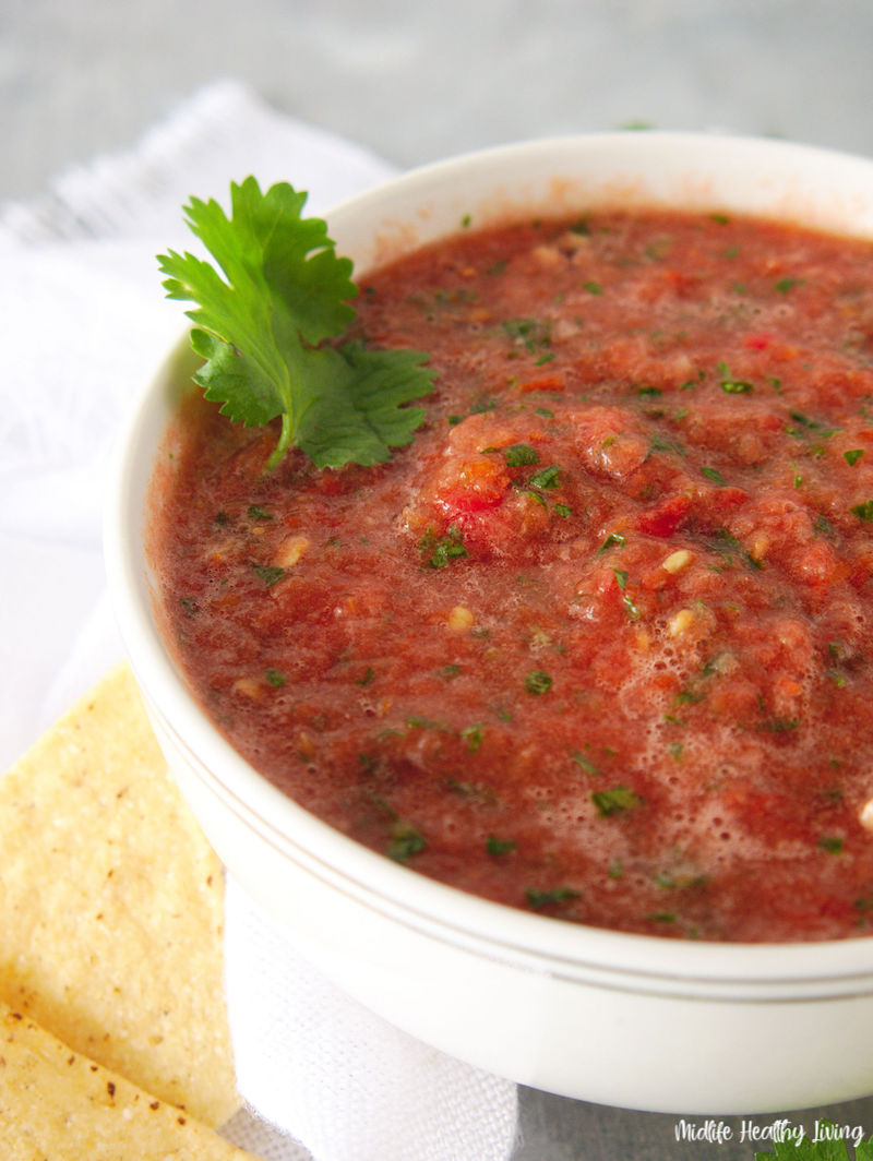 finished healthy salsa recipe ready to eat. 