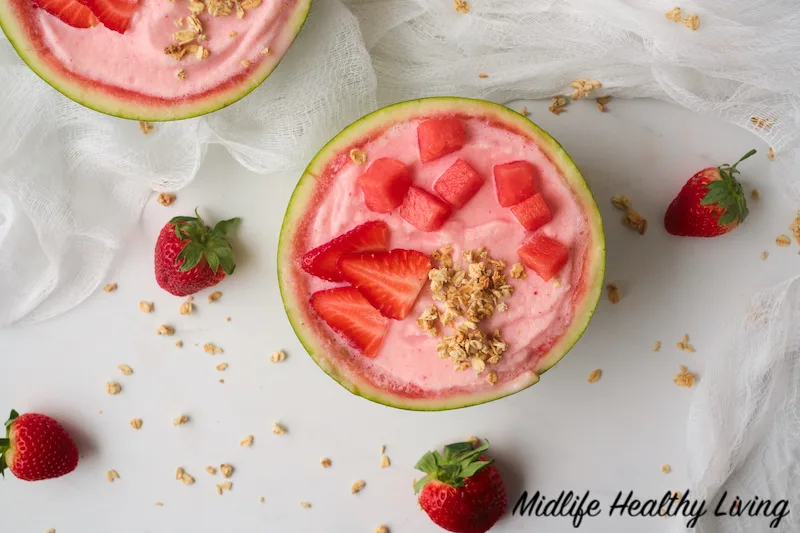 finished view of the watermelon smoothie bowl 