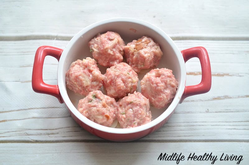 meatballs in the casserole dish