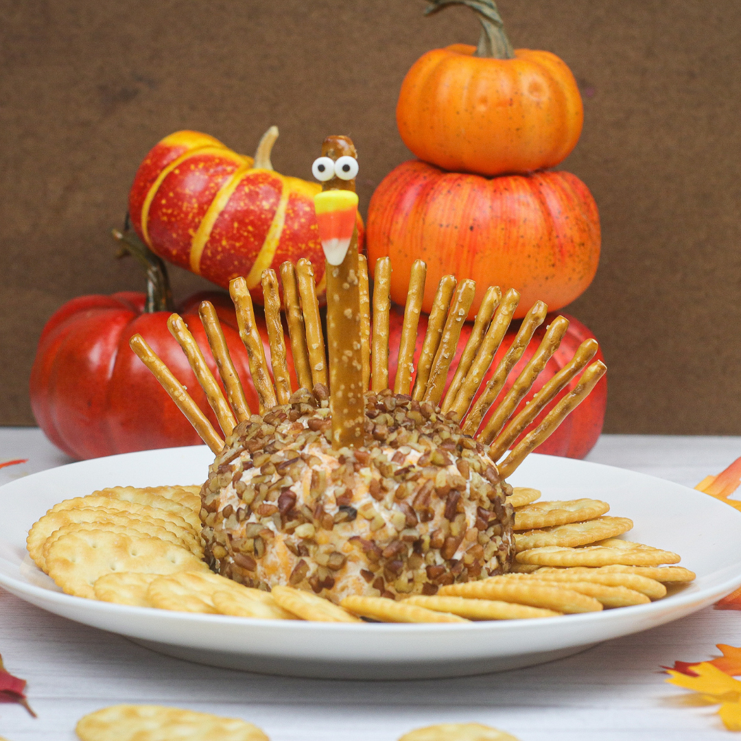 thanksgiving cheese ball finished and ready to eat. 