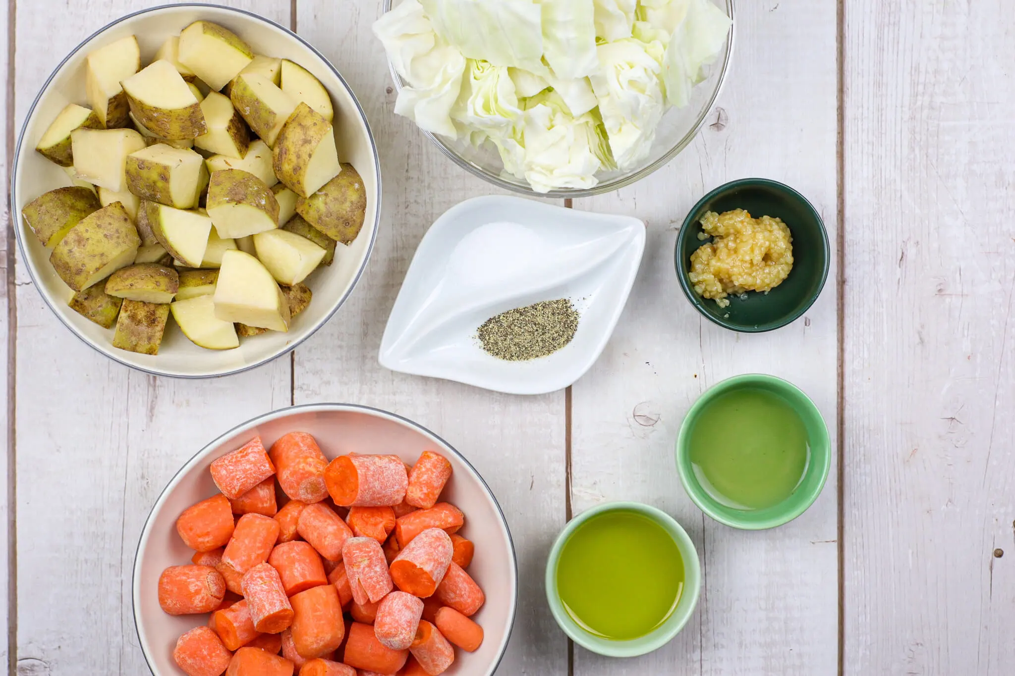 ingredients for slow cooker cabbage potatoes and carrots