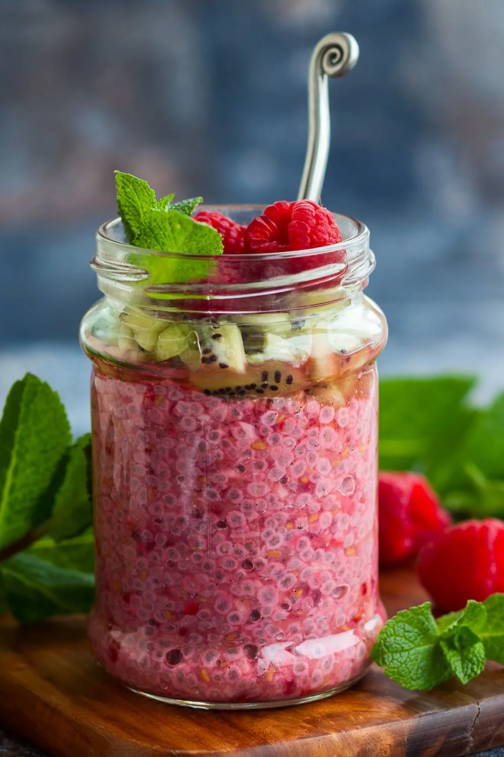 strawberry overnight dessert in a mason jar