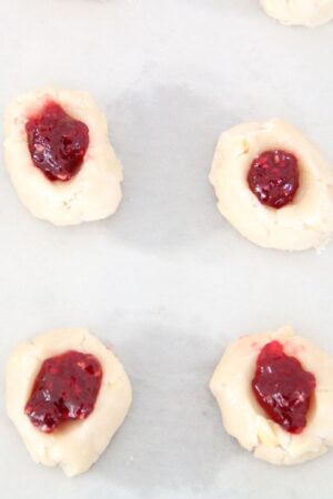 raspberry thumbprint cookies filled
