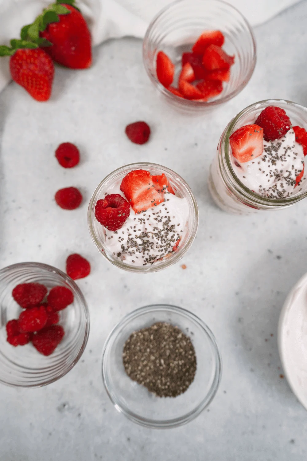 healthy yogurt parfait with chia seeds