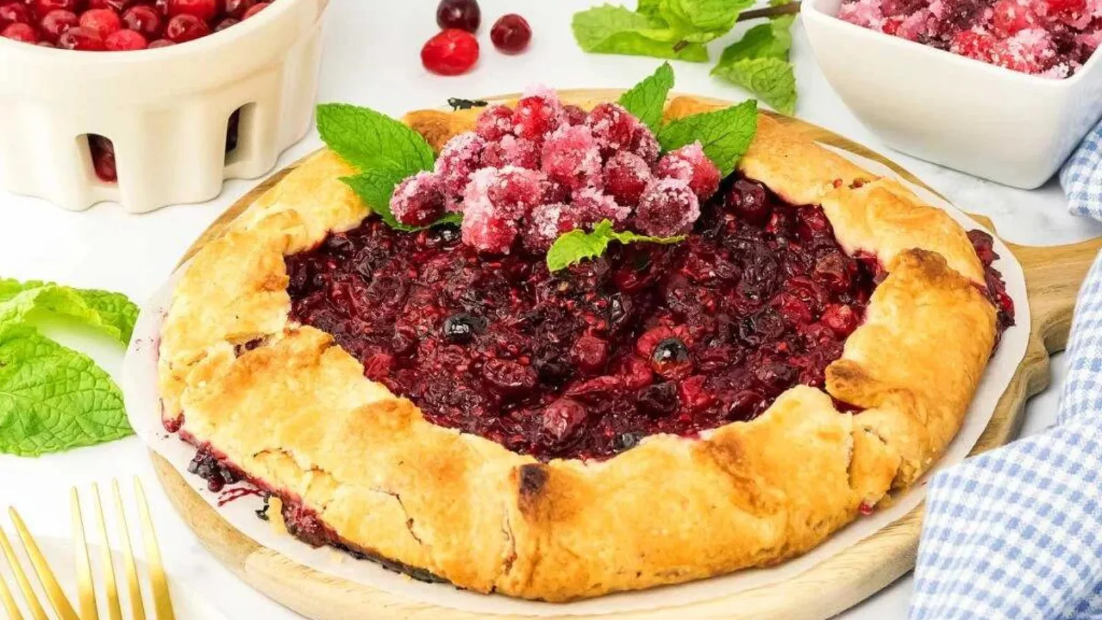 A galette made with cranberries.